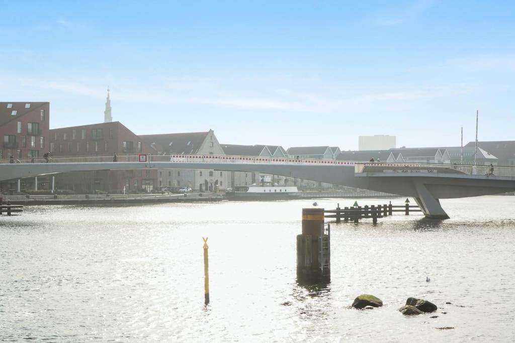 Charmerende Ved Nyhavn 1 Sal Appartement Kopenhagen